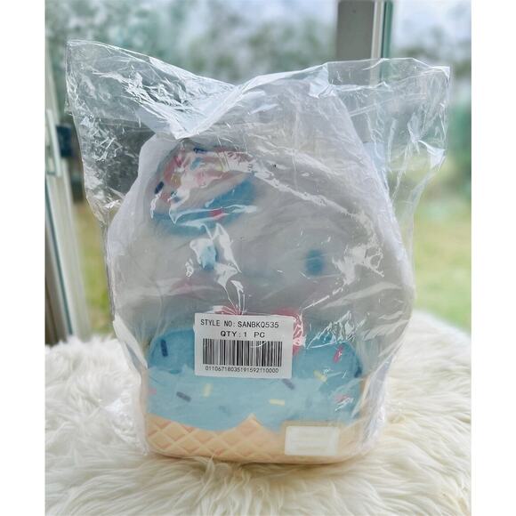 *NEW & RARE* Loungefly SDCC 2024 Sanrio Cinnamoroll Ice Cream Scented Backpack - Picture 10 of 10